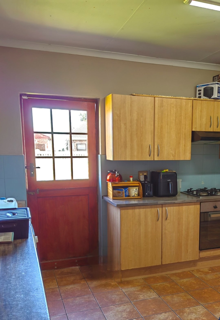 3 Bedroom Property for Sale in C Place Eastern Cape